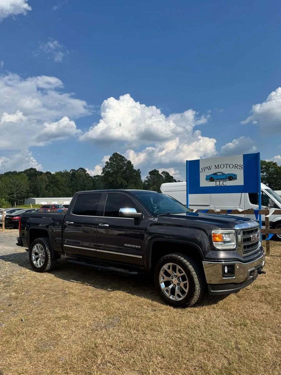 Used 2015 GMC Sierra 1500 SLT w/ SLT Crew Cab Value Package image 1
