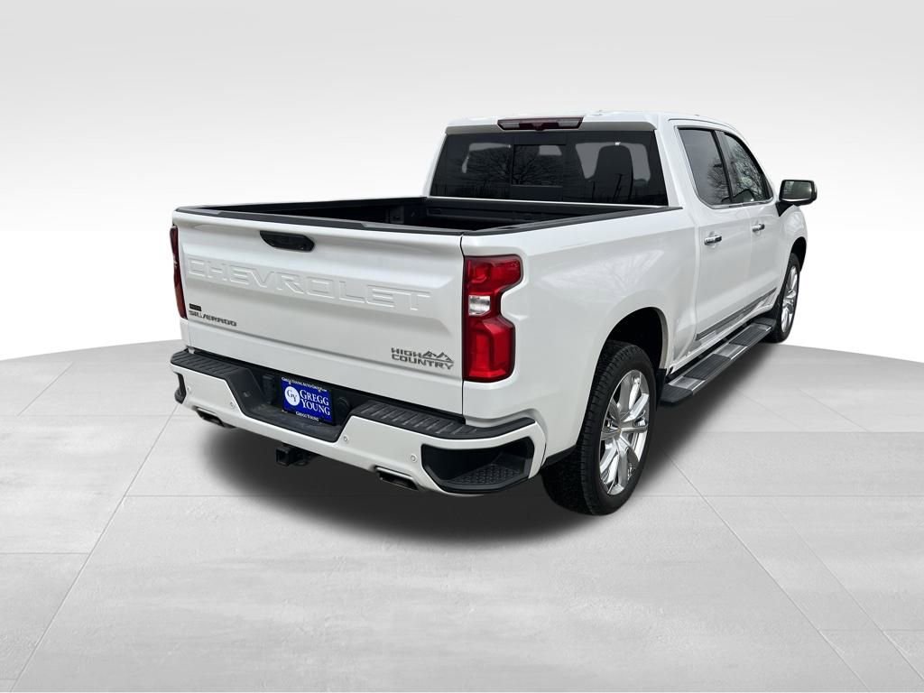 Used 2022 Chevrolet Silverado 1500 High Country w/ High Country Premium Package image 7