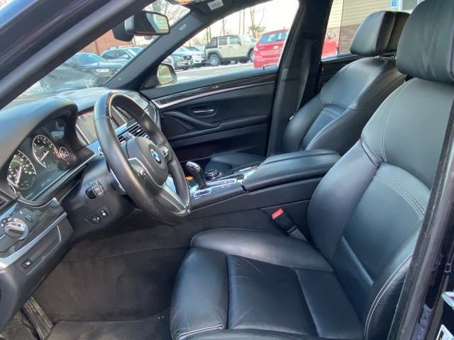 Used 2016 BMW 550i xDrive Sedan image 13