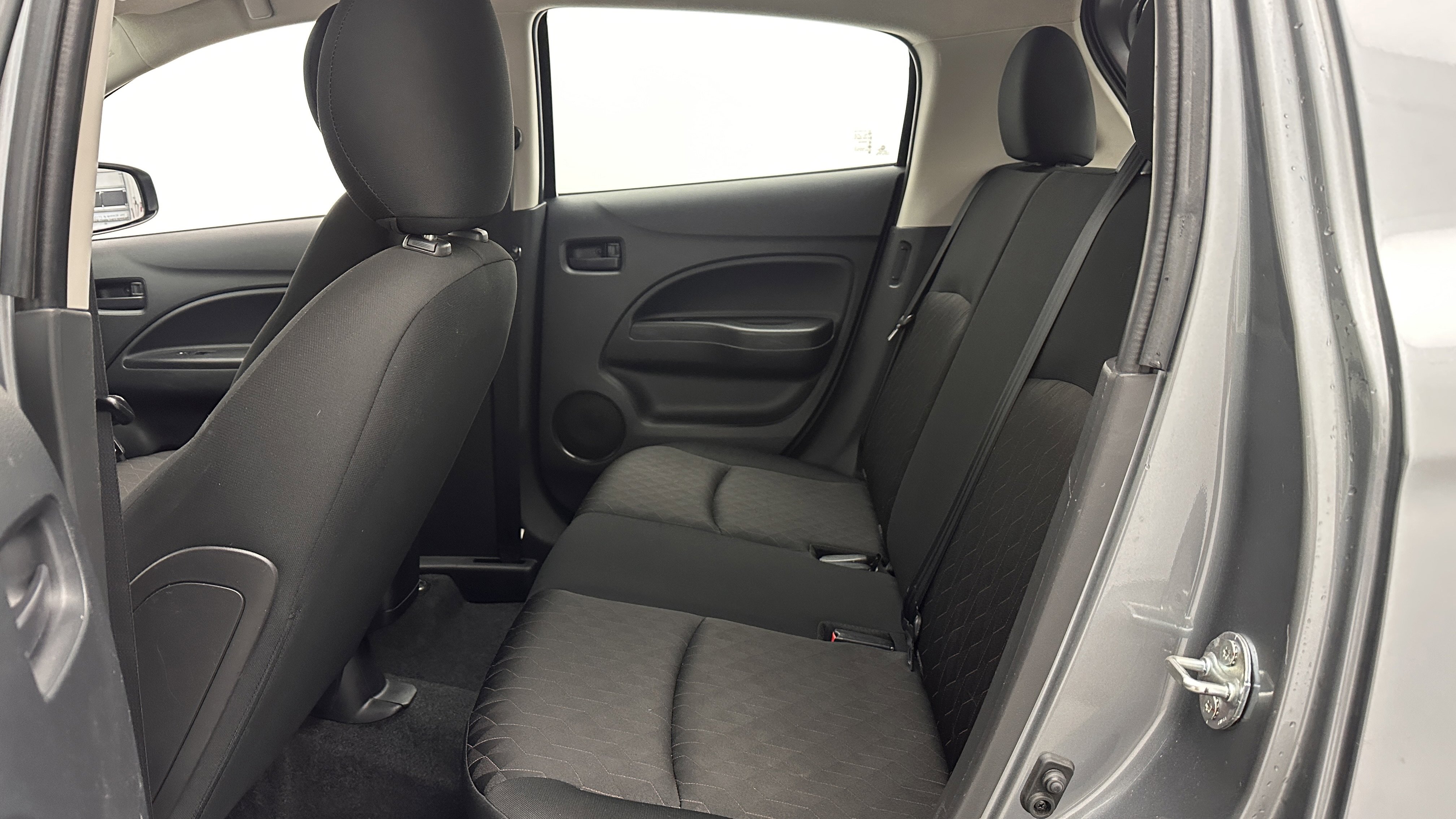 Used 2023 Mitsubishi Mirage ES image 21
