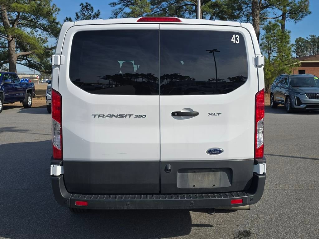 Used 2023 Ford Transit 350 XLT image 4