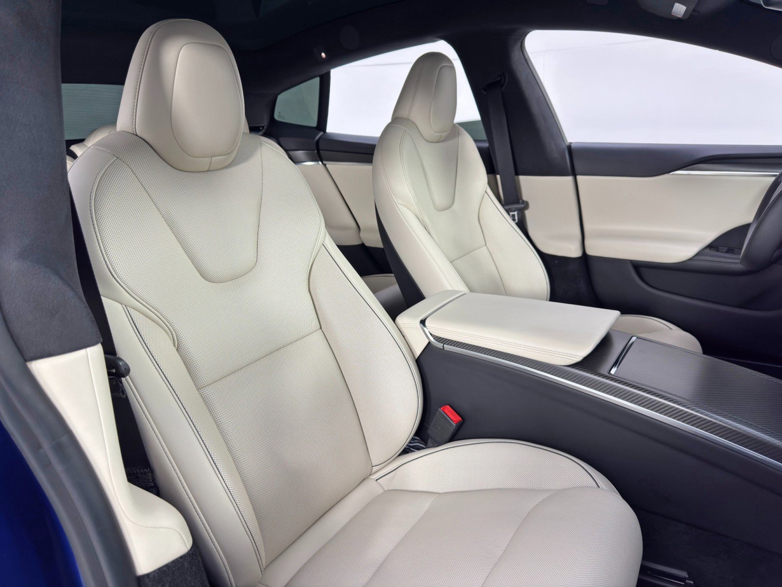 Used 2022 Tesla Model S Plaid image 41