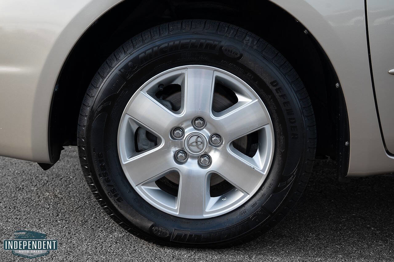 Used 2005 Toyota Sienna image 7