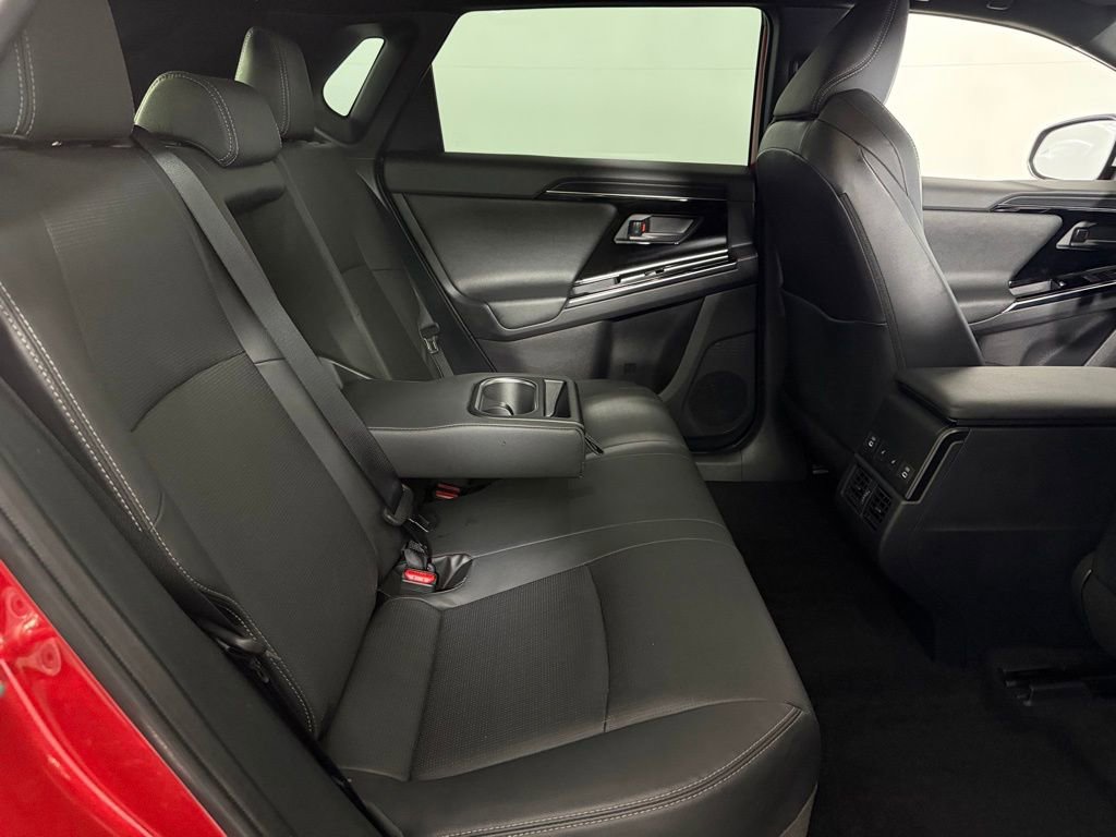 Used 2023 Subaru Solterra AWD image 30