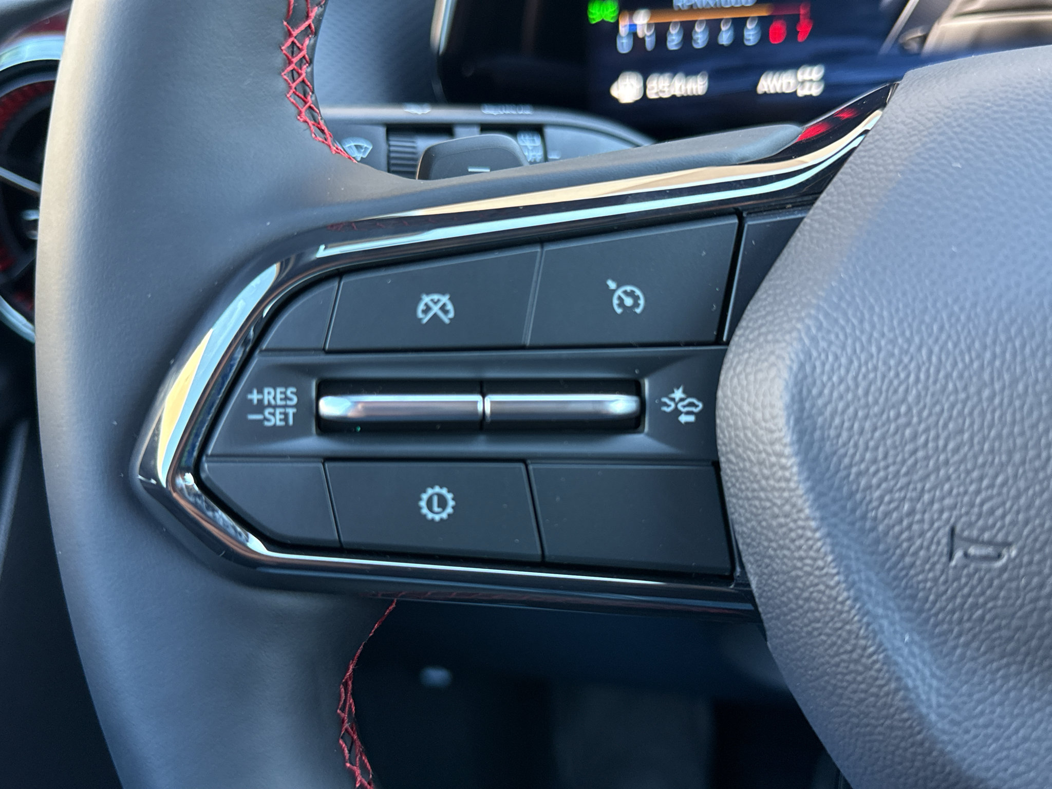 New 2027 Chevrolet Equinox RS w/ Safety and Technology Package AWD/4WD image 18