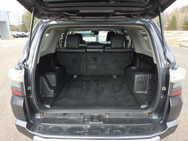 Used 2020 Toyota 4Runner TRD Off-Road image 22