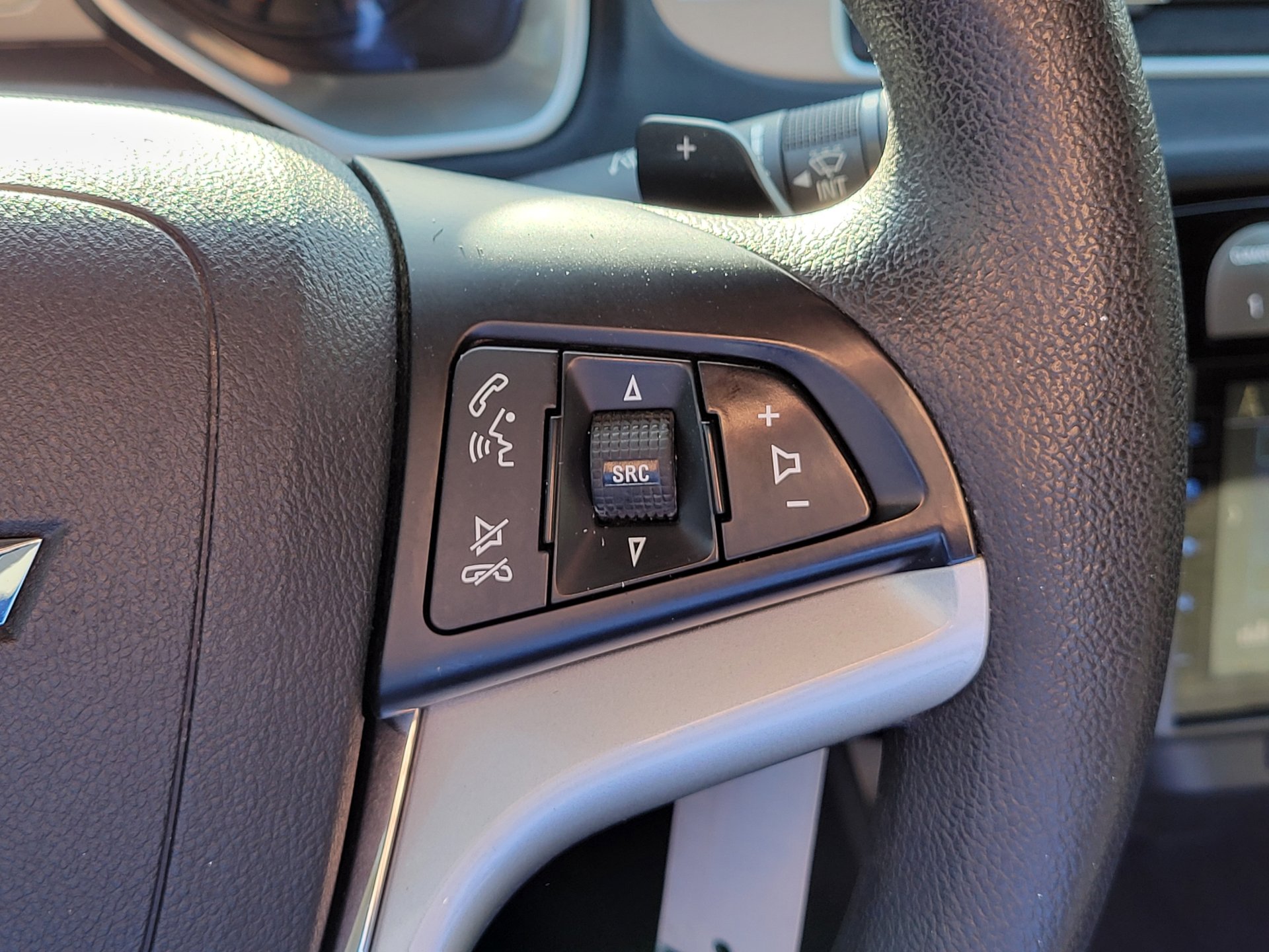 Used 2014 Chevrolet Camaro LS image 19