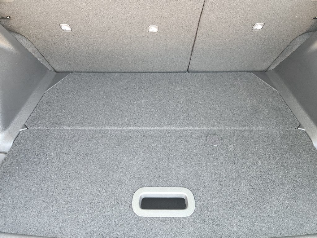 New 2026 Nissan Leaf SV+ w/ Floor Mat Package (SV+) FWD image 32