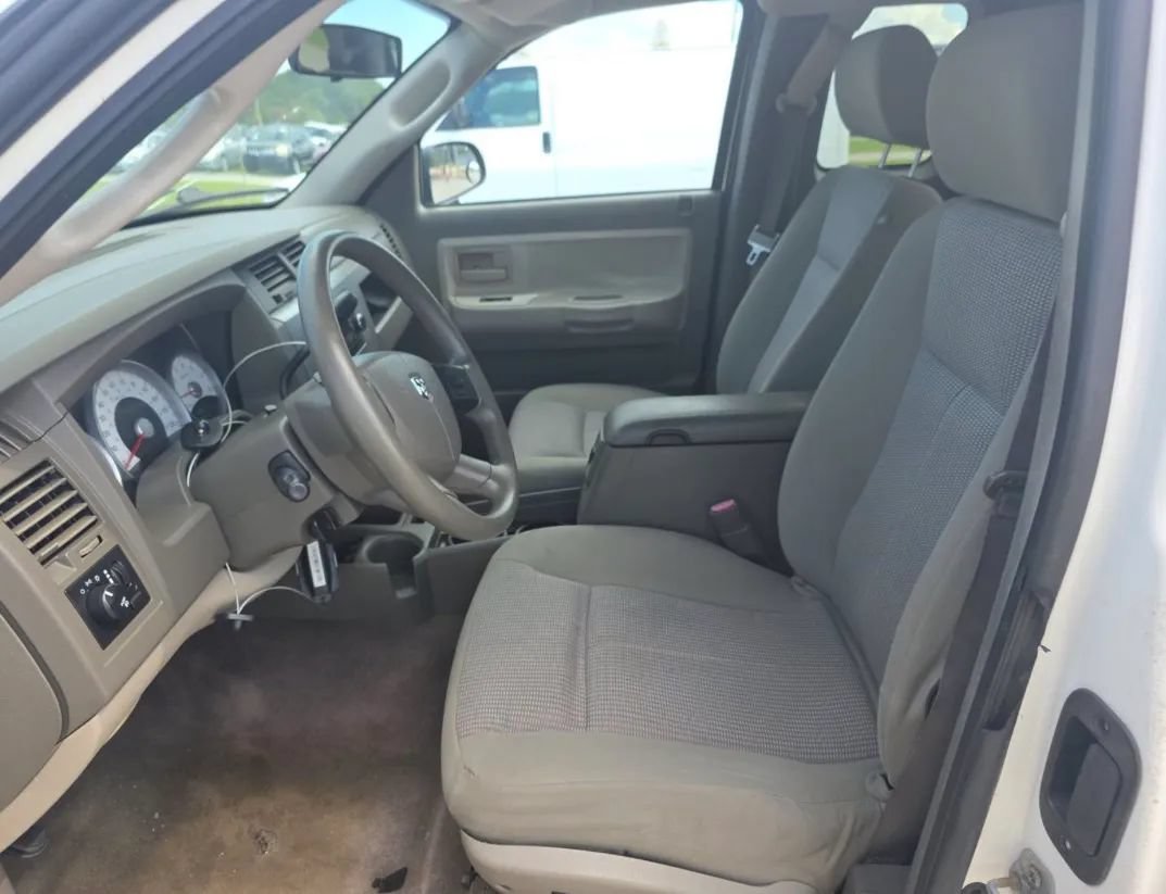 Used 2008 Dodge Dakota SLT RWD image 5