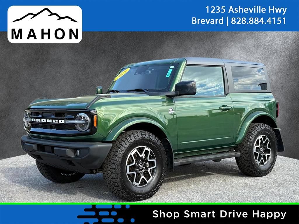 Used 2023 Ford Bronco Outer Banks AWD/4WD image 1