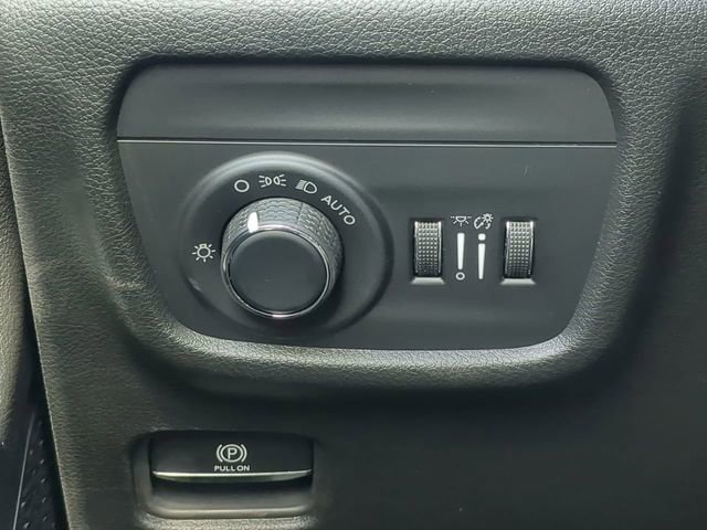 New 2026 Jeep Grand Cherokee L 4WD image 30