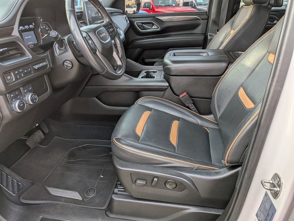 Used 2021 GMC Yukon AT4 w/ AT4 Premium Package image 14