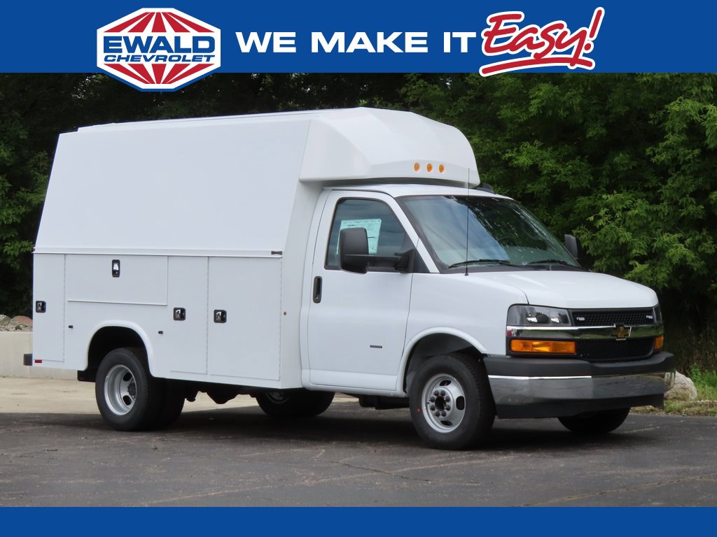 New 2024 Chevrolet Express 3500 Work Van w/ Power Convenience Package