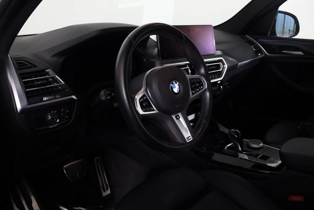 Used 2023 BMW X3 sDrive30i w/ M Sport Package RWD image 7