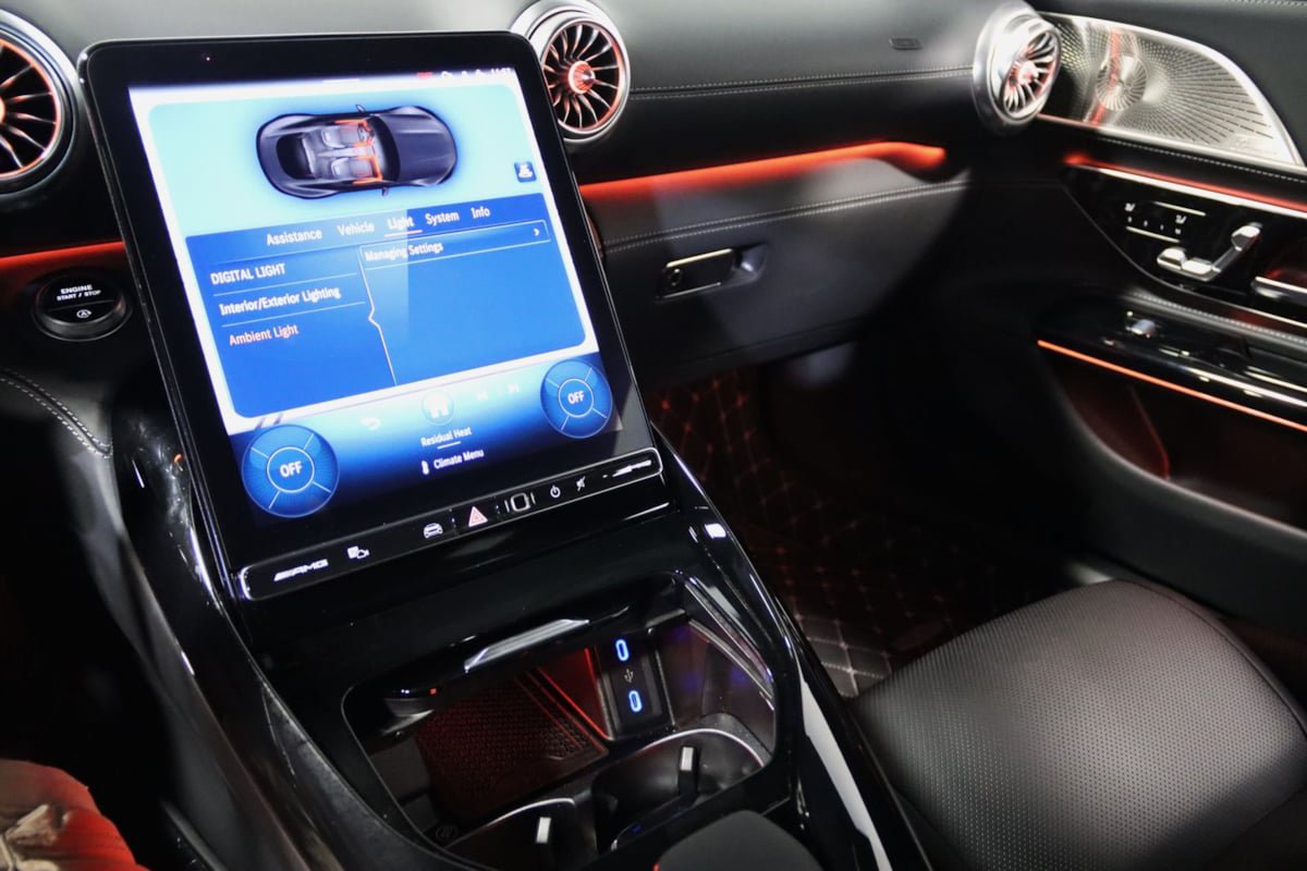 Used 2025 Mercedes-Benz AMG GT 63 image 73