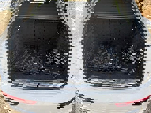 Used 2025 Audi Q5 e Premium Plus w/ Premium Plus Package image 6