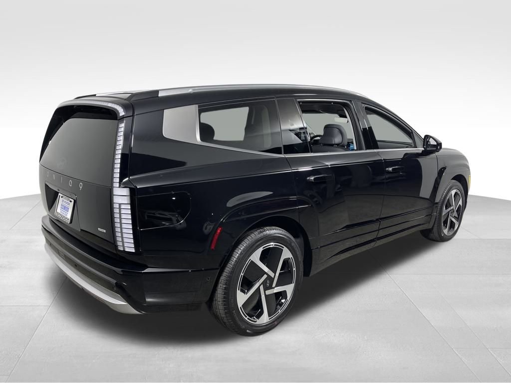 New 2026 Hyundai Ioniq 9 Limited image 5