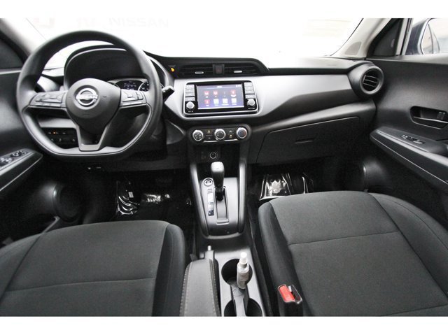 Certified 2025 Nissan Kicks Play S FWD image 7