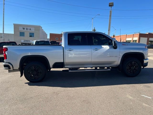 Used 2022 Chevrolet Silverado 2500 LTZ w/ LTZ Plus Package AWD/4WD image 5