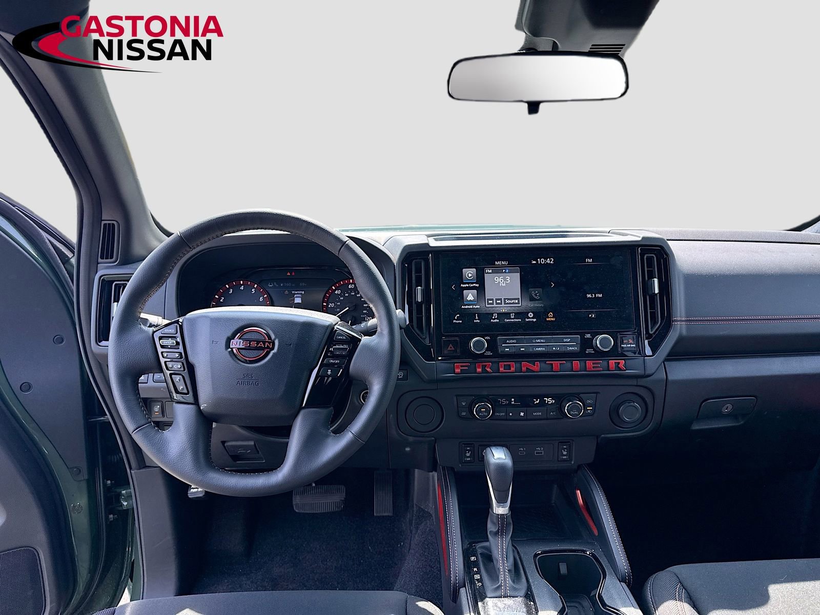 Used 2025 Nissan Frontier Pro-X w/ Pro Convenience Package image 31