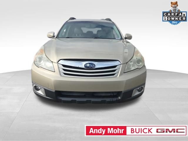 Used 2010 Subaru Outback 2.5i Premium AWD/4WD image 6