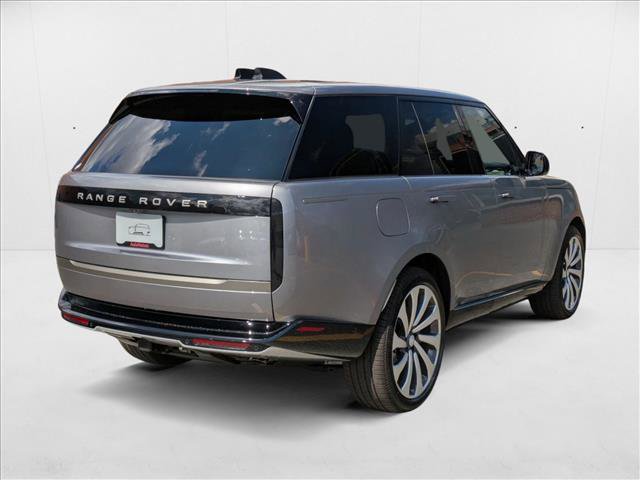 New 2025 Land Rover Range Rover SE image 2