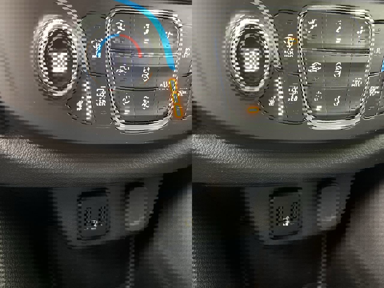 Certified 2023 Chevrolet Traverse LT w/ Midnight/Sport Edition image 25