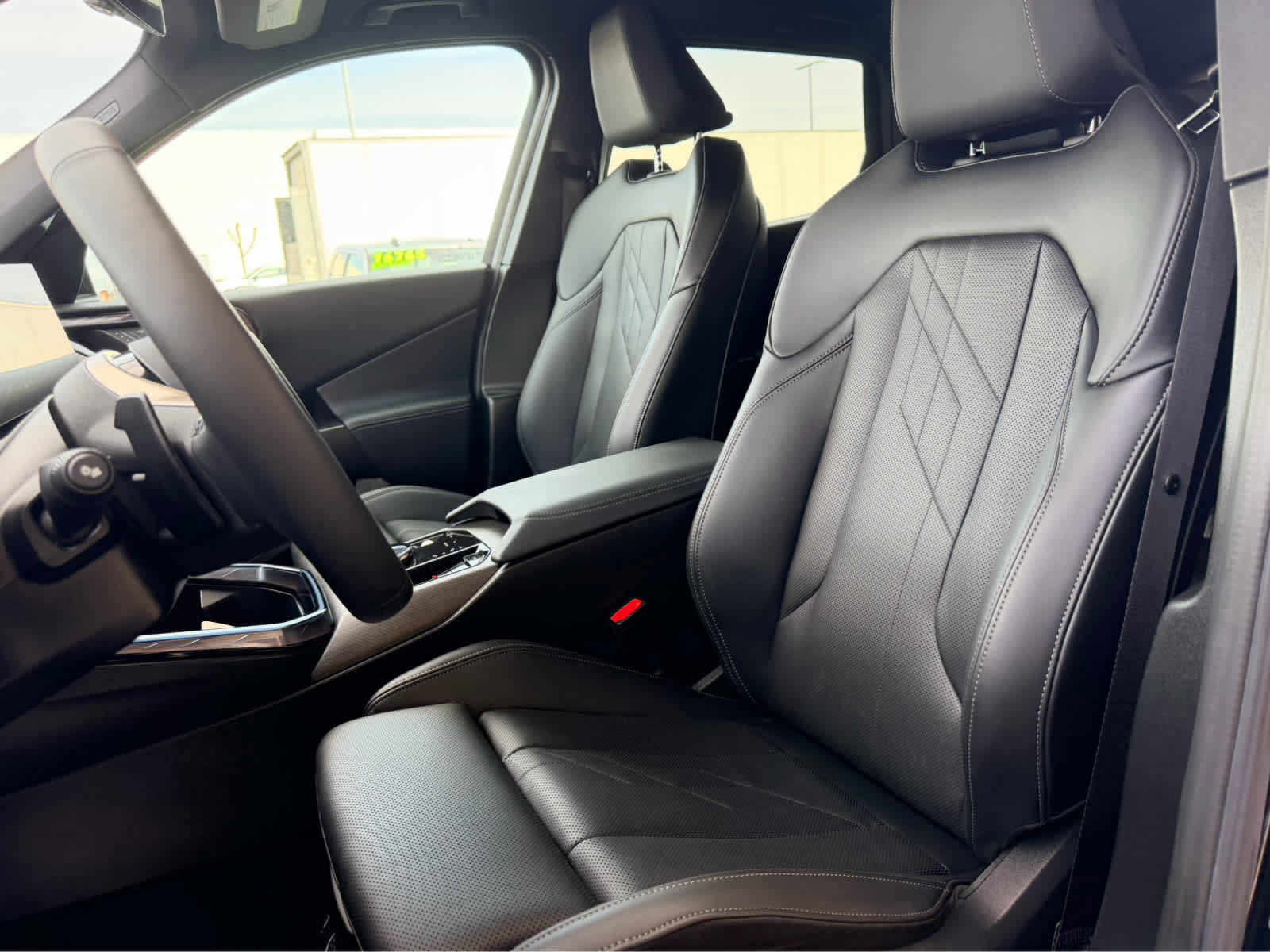 Used 2025 BMW X3 xDrive30i image 12