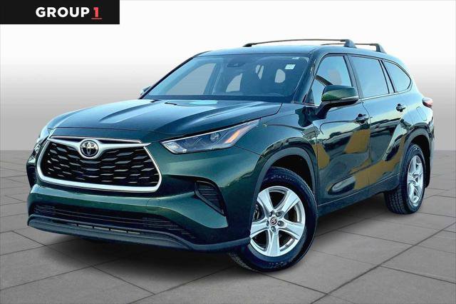 Certified 2023 Toyota Highlander L video 1