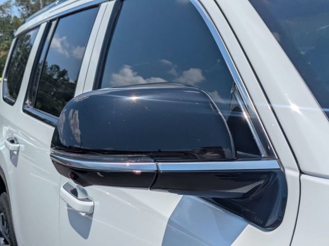 Used 2025 Jeep Wagoneer 4WD w/ Convenience Group I image 10