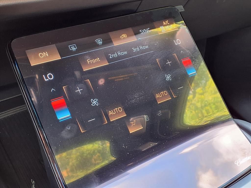 New 2026 Cadillac Vistiq Sport image 20