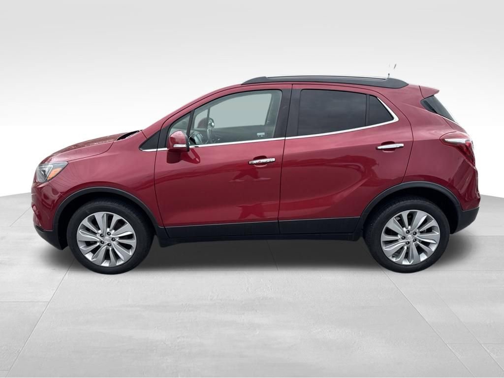 Used 2018 Buick Encore Preferred AWD/4WD image 2
