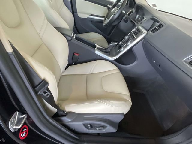 Used 2018 Volvo S60 T5 Dynamic w/ Protection Package image 16