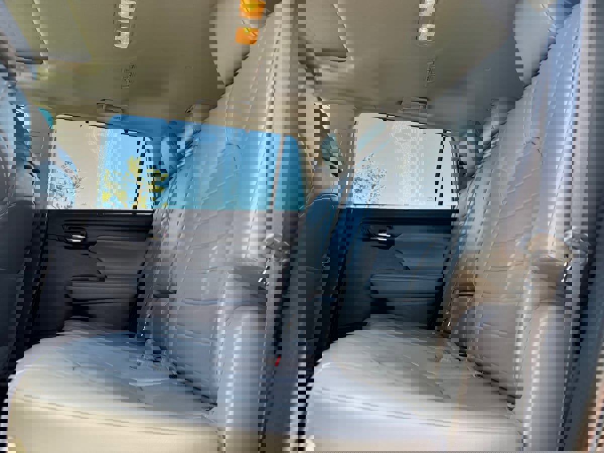 Used 2022 Toyota Highlander XLE image 18