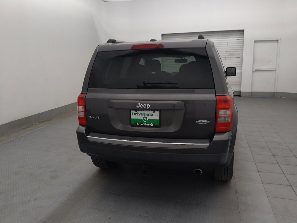 Used 2017 Jeep Patriot High Altitude image 7