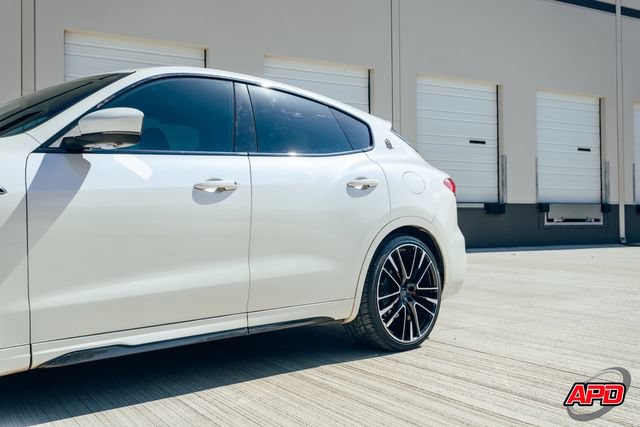 Used 2019 Maserati Levante Trofeo AWD/4WD image 35