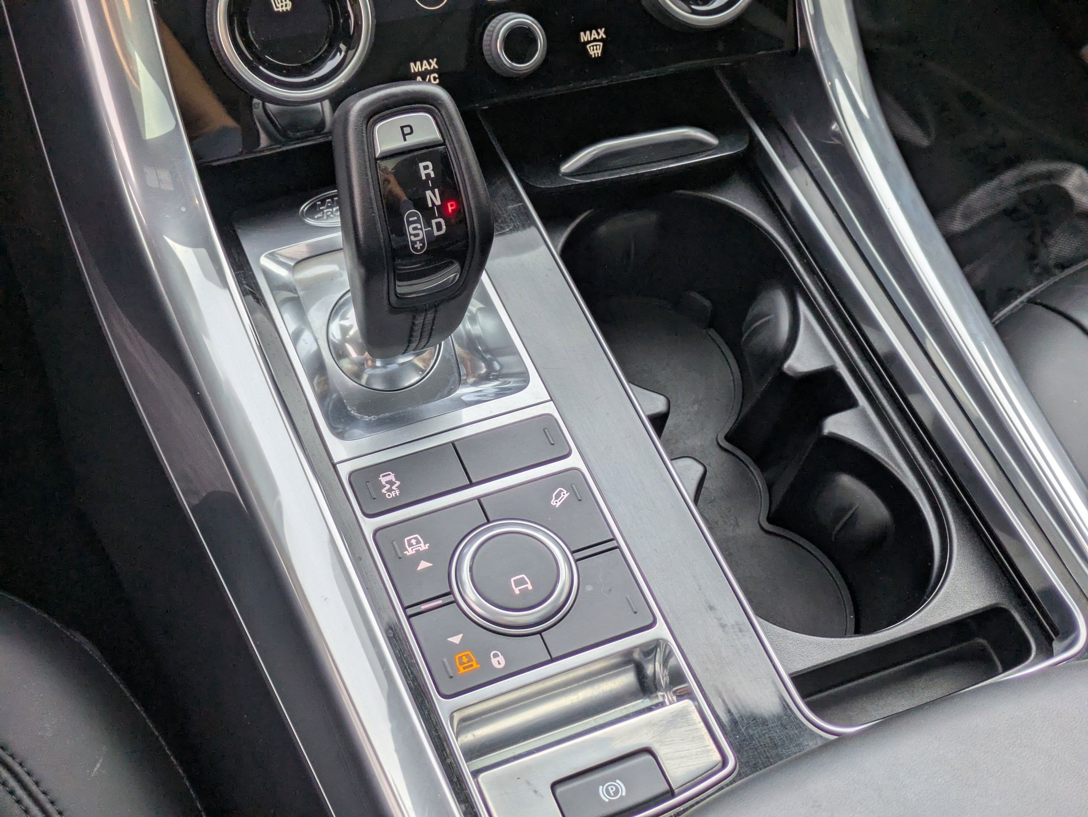 Used 2019 Land Rover Range Rover Sport HSE image 26