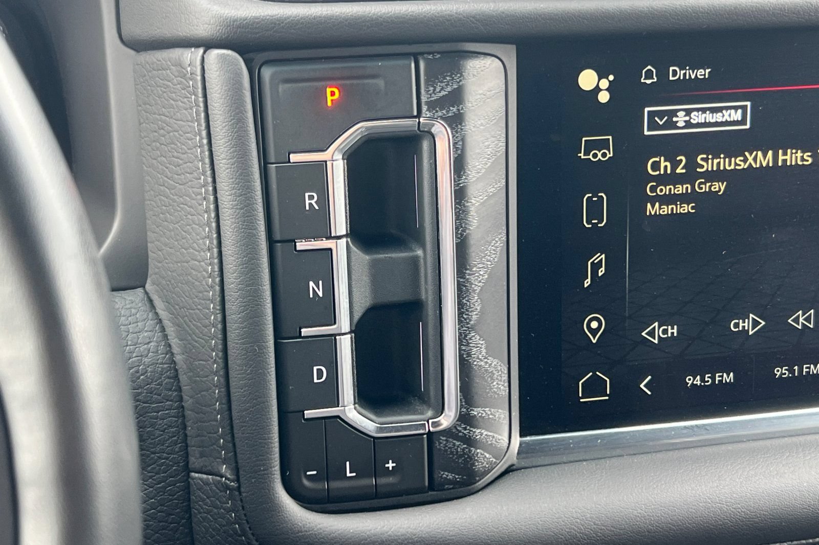 Used 2024 GMC Yukon Denali AWD/4WD image 28