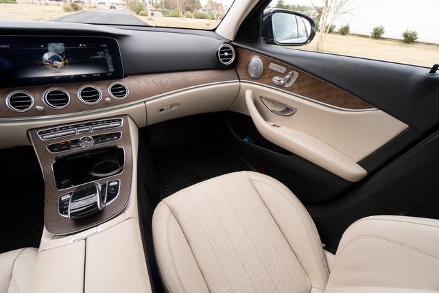 Used 2020 Mercedes-Benz E 350 Sedan image 14