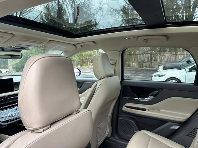 Used 2022 Lincoln Corsair Grand Touring image 27