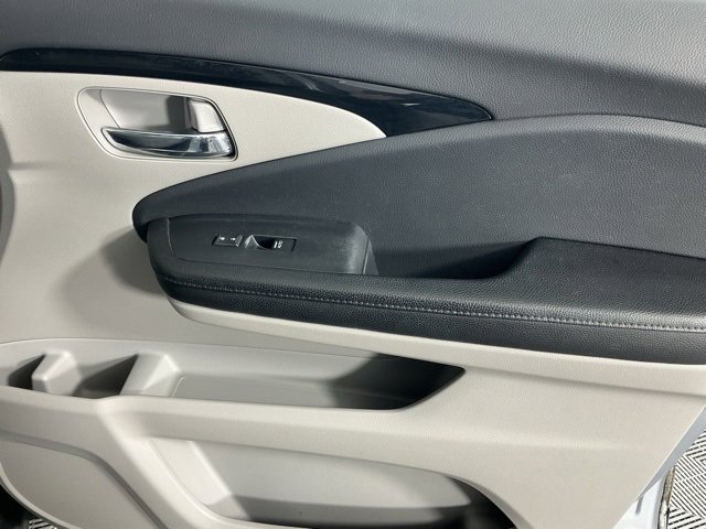 Used 2016 Honda Pilot Elite image 14