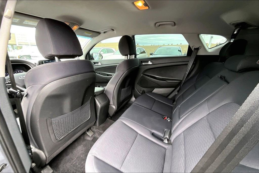 Used 2021 Hyundai Tucson SE FWD image 16