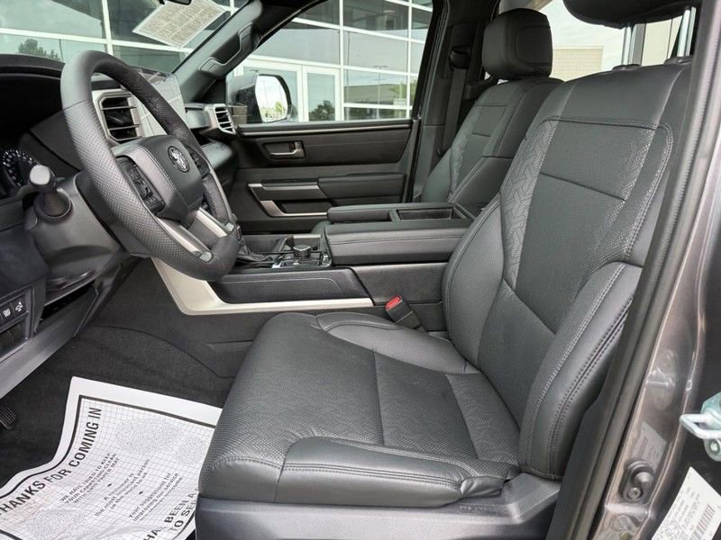 Used 2025 Toyota Tundra SR5 w/ SR5 Premium Package AWD/4WD image 16