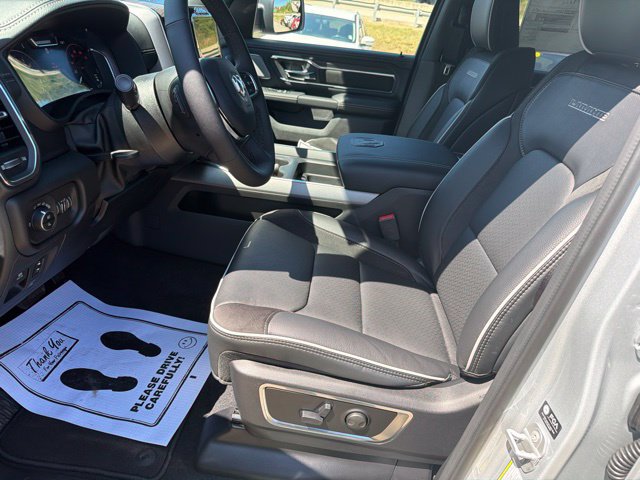 New 2027 RAM 1500 Laramie w/ Night Edition AWD/4WD image 21