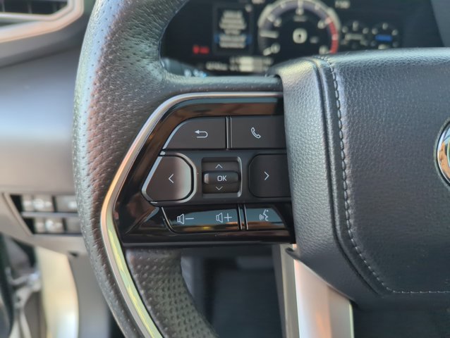 Used 2023 Toyota Sequoia Platinum image 14