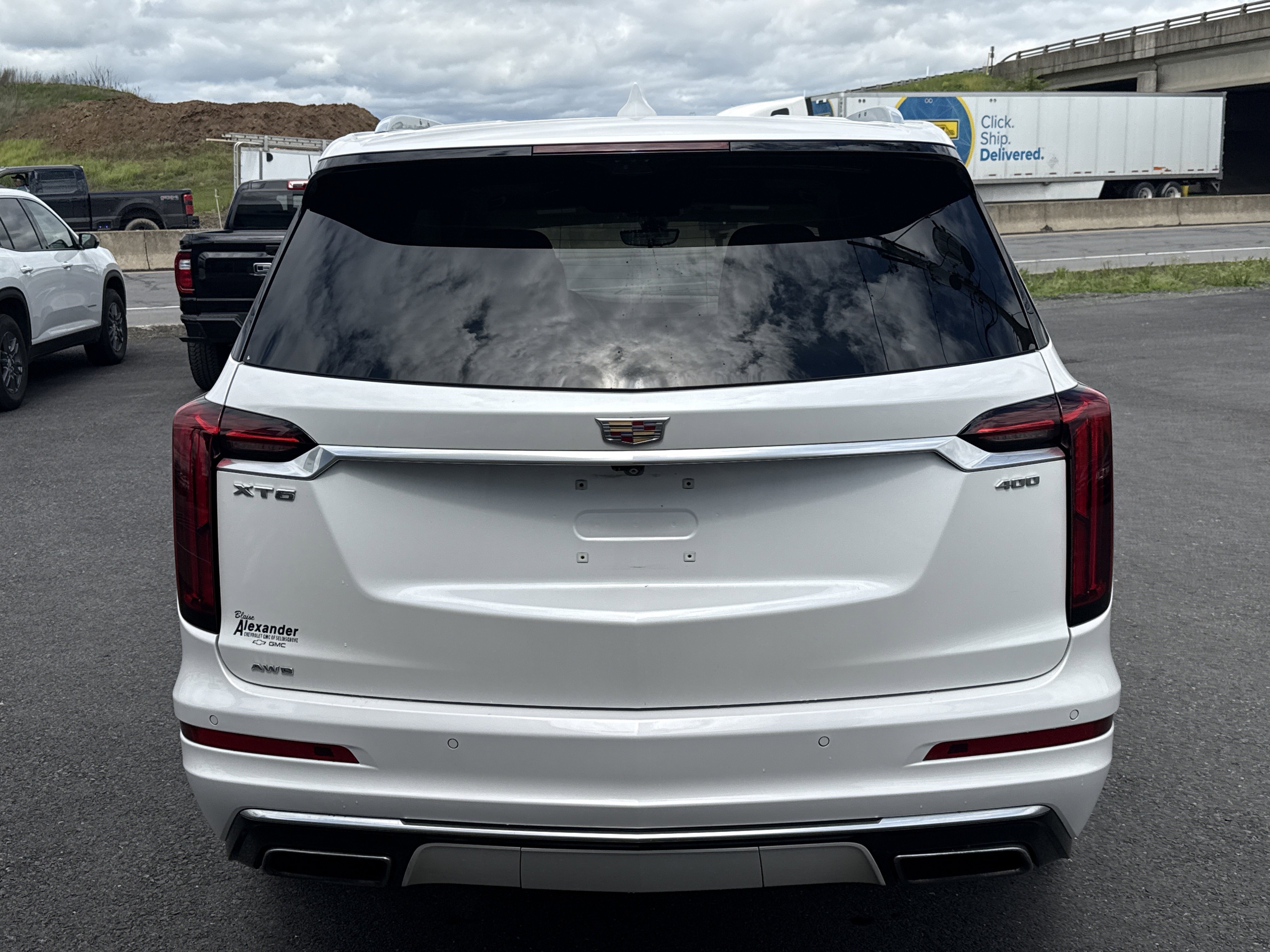 Used 2022 Cadillac XT6 Premium Luxury w/ Platinum Package AWD/4WD video 4