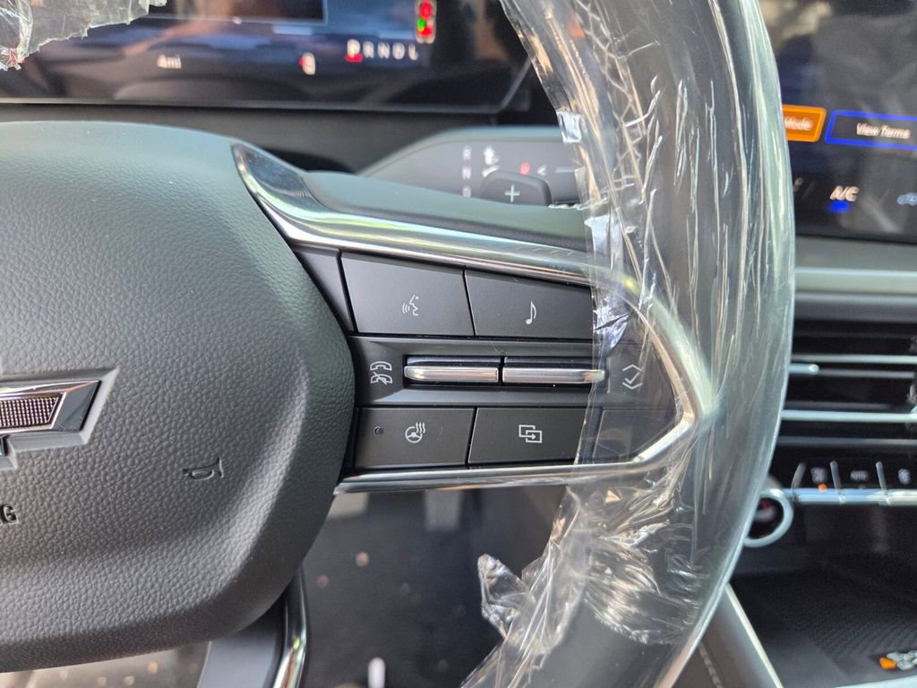 New 2026 Chevrolet Traverse LT w/ Midnight/Sport Edition FWD image 36