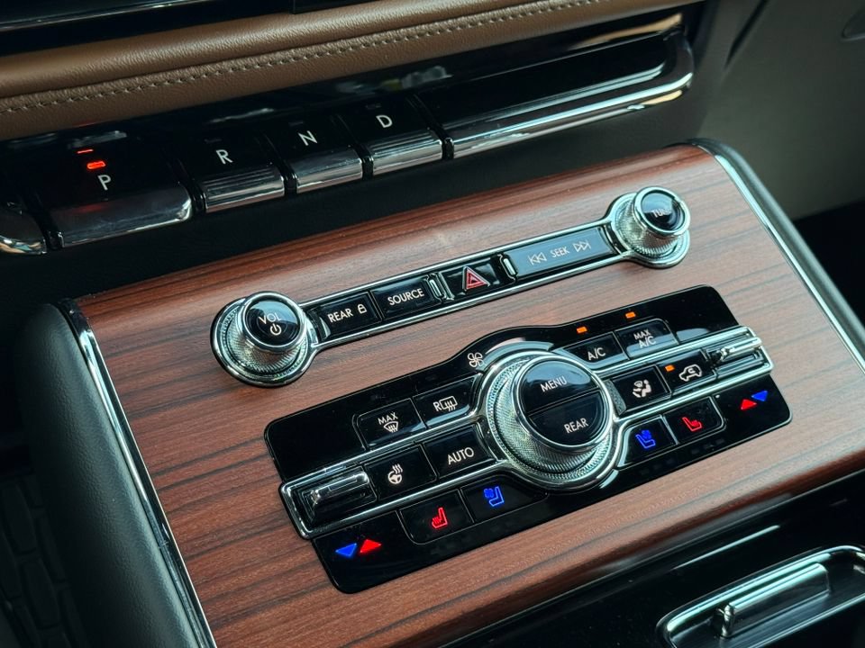 New 2024 Lincoln Aviator Reserve w/ Equipment Group 201A RWD image 23