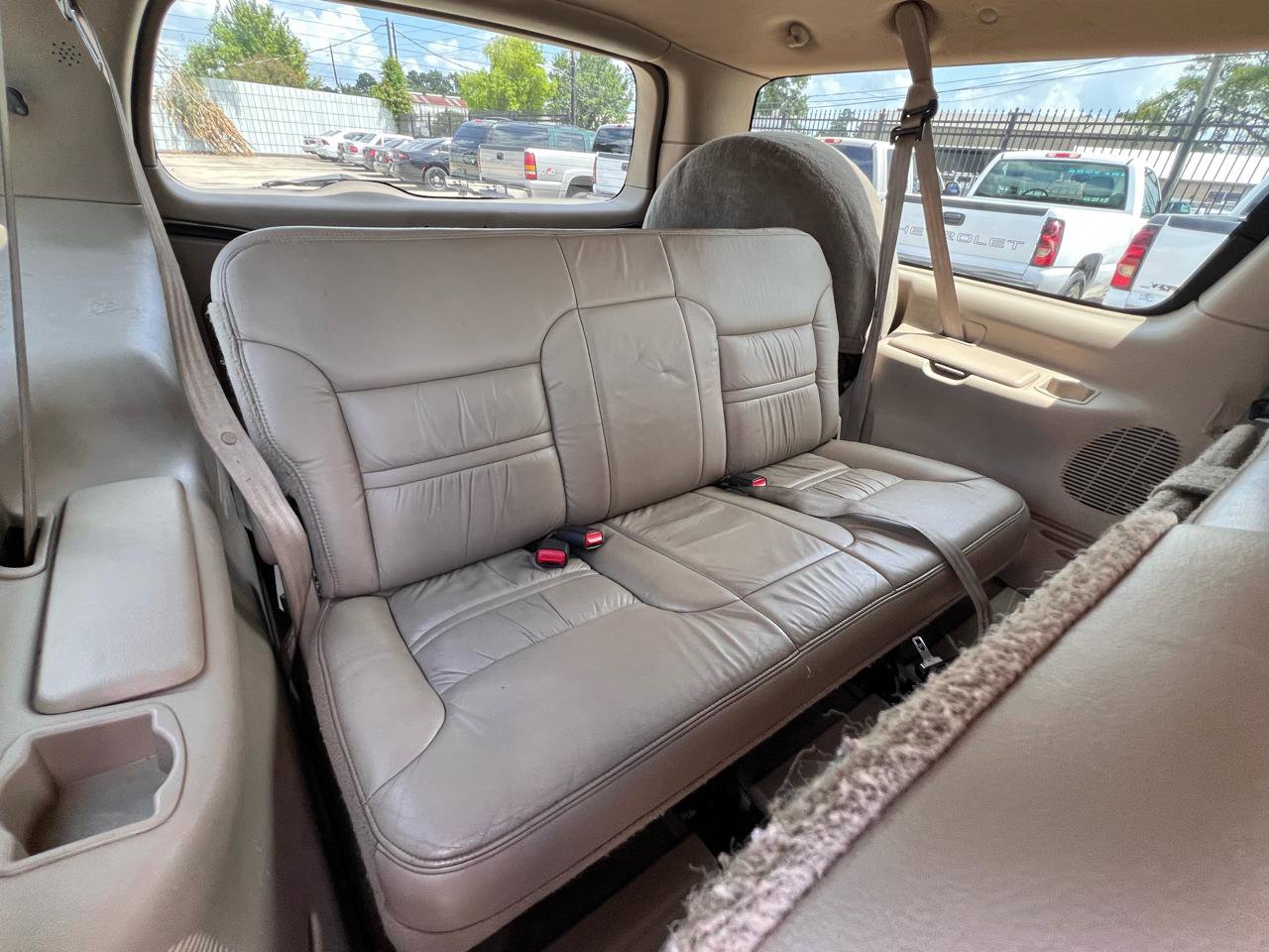 Used 2001 Ford Excursion Limited RWD image 29