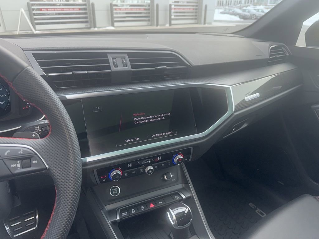 Used 2025 Audi Q3 2.0T Premium Plus w/ Premium Plus Package image 28